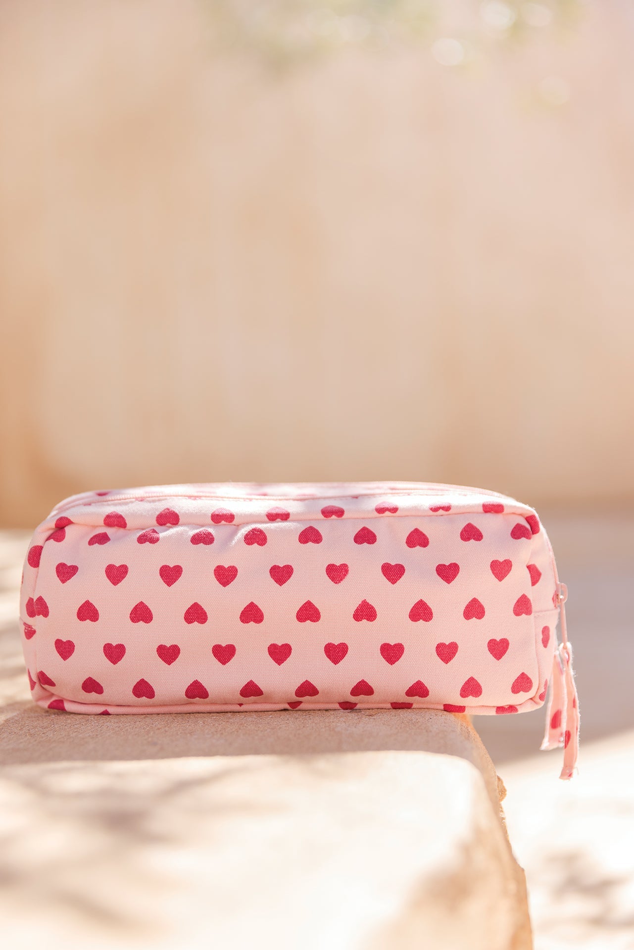 Bonton Heart Pink Dark Case
